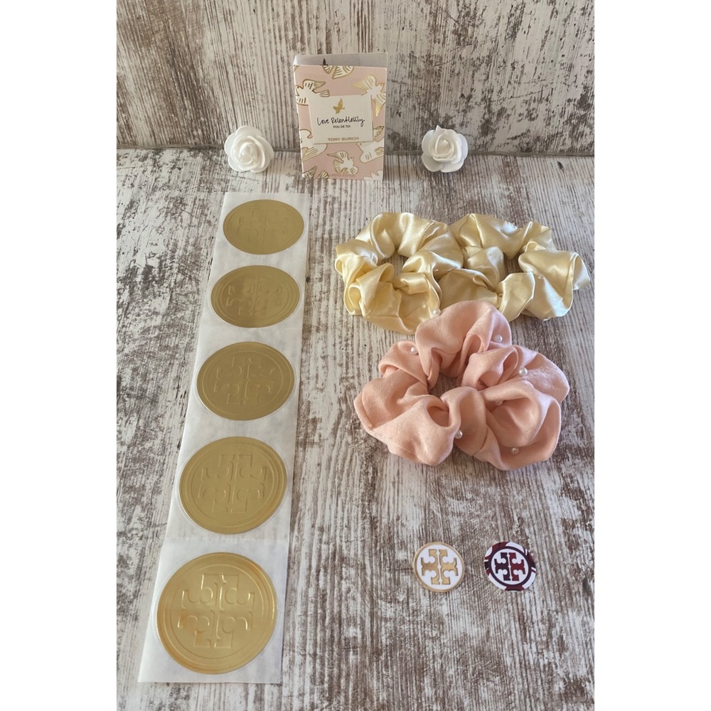 Brand new Tory Burch exclusive bundle